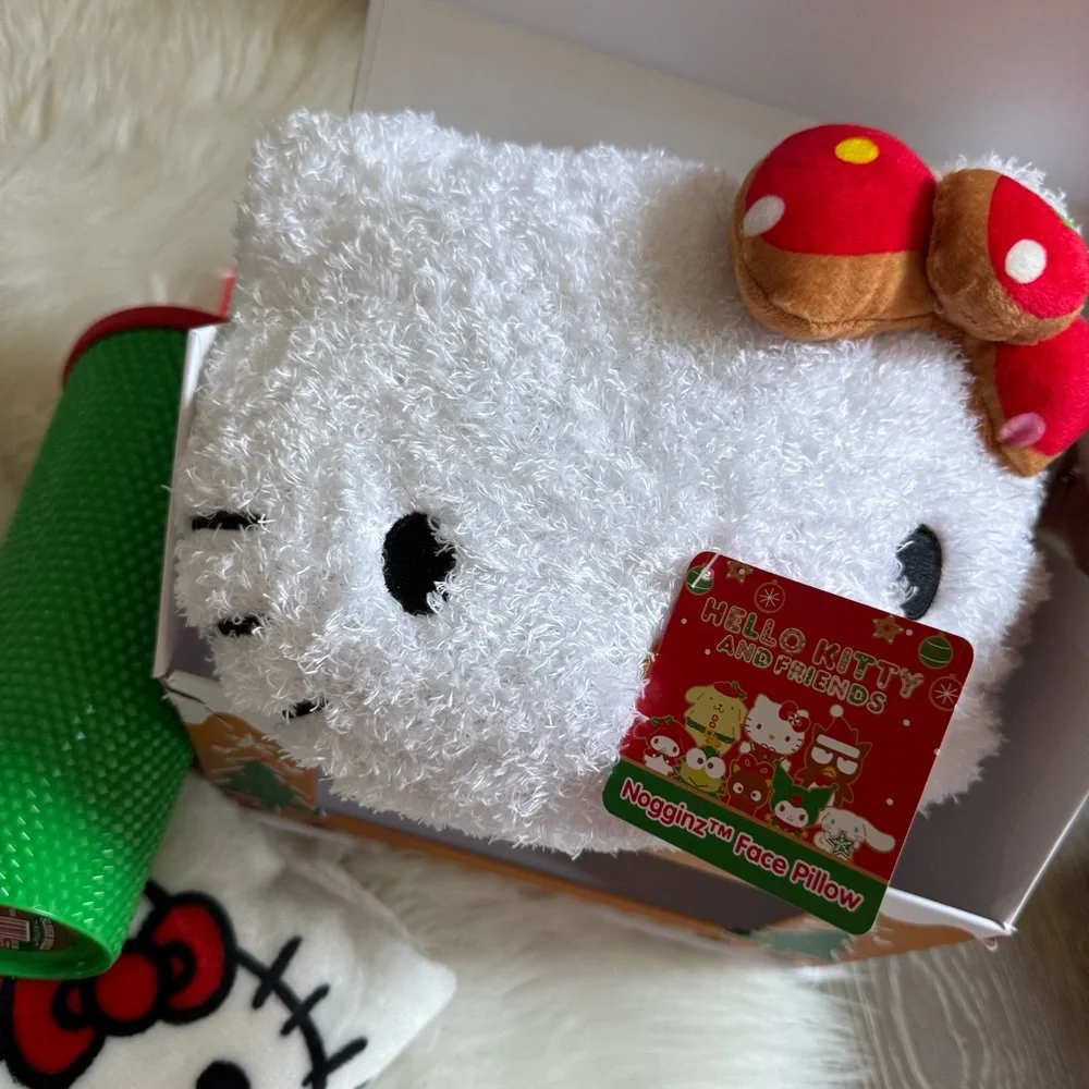 Hello Kitty cozy up